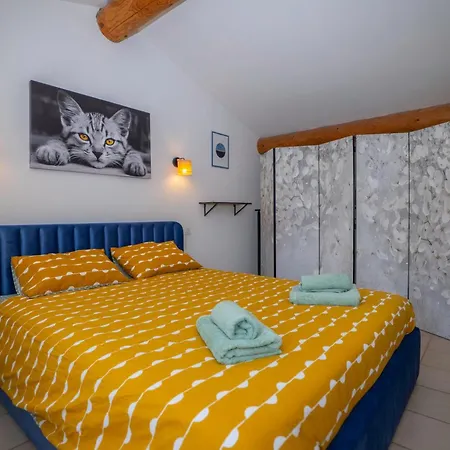 Сasa de vacaciones Moderne, Calme & Piscine Aigueze