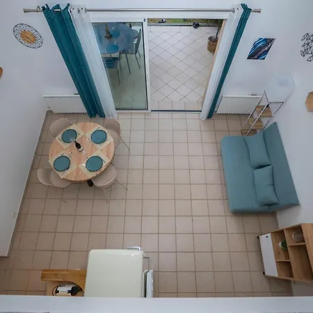 Moderne, Calme & Piscine * Aigueze