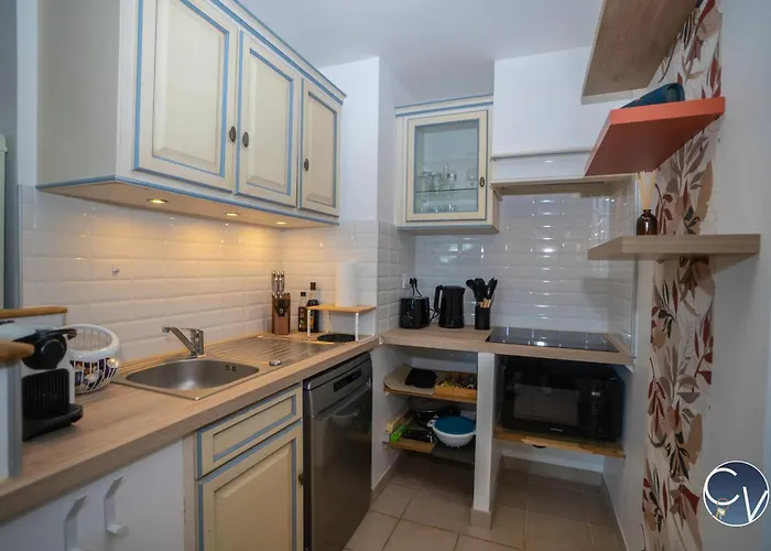 Moderne, Calme & Piscine Nyaraló Aiguèze